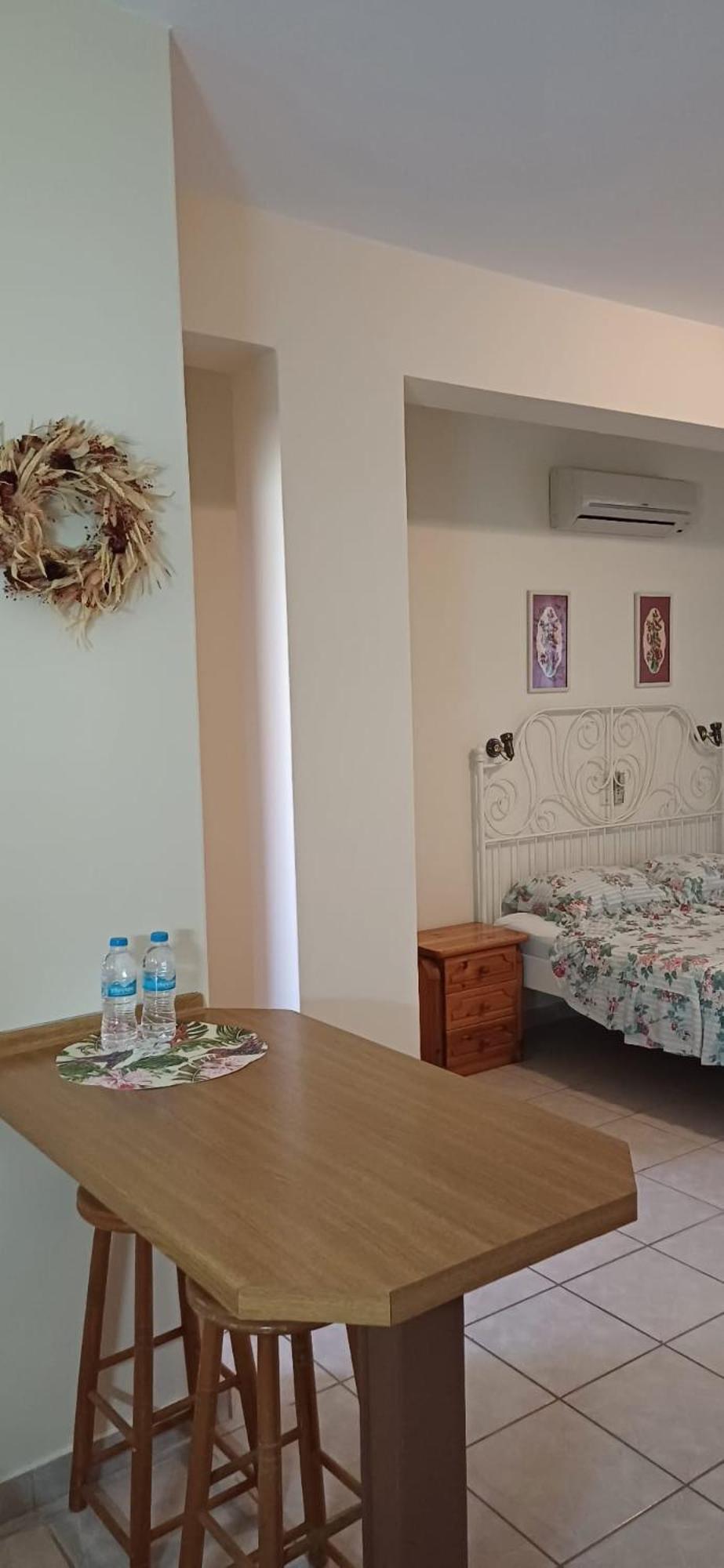 Flora Studios Corfu - Adults Only Benitses  Dış mekan fotoğraf