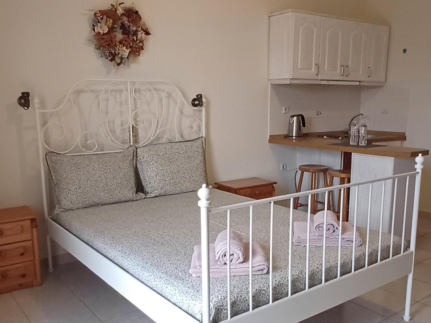 Flora Studios Corfu - Adults Only Benitses  Oda fotoğraf